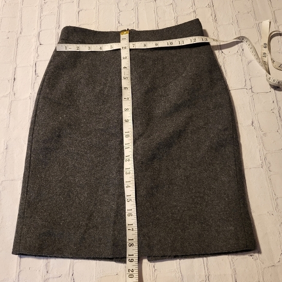 J.CREW "The Pencil Skirt" Wool Skirt  Size 00 - Picture 5 of 7